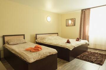 Трехместный номер с ванной комнатой в Отеле Sitara Hotel